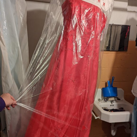 Pink prom dress - Picture 3 of 7